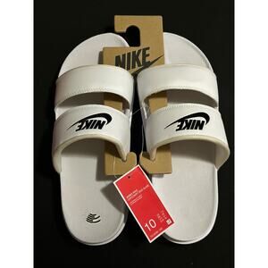 Nike Women’s Offcourt Duo Slide/  $45 Retail! / Size 10 / Brand New